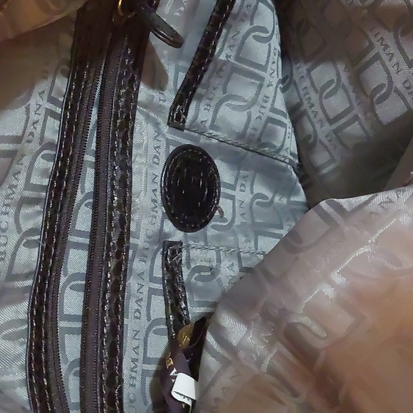 Dana Buchman ladies snake skin print bag - Picture 6 of 8